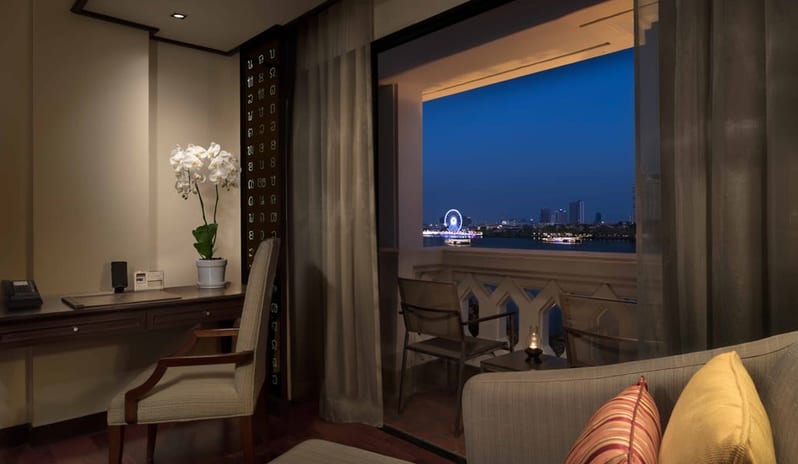 Deluxe Riverfront Room 2_14056